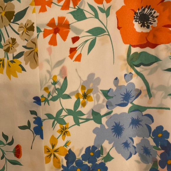 floral print blouse - Picture 4 of 5